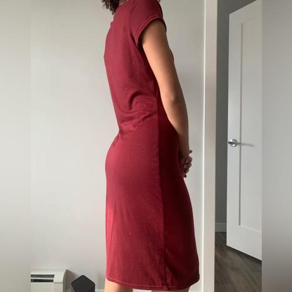 Dress - Picture 2 of 3